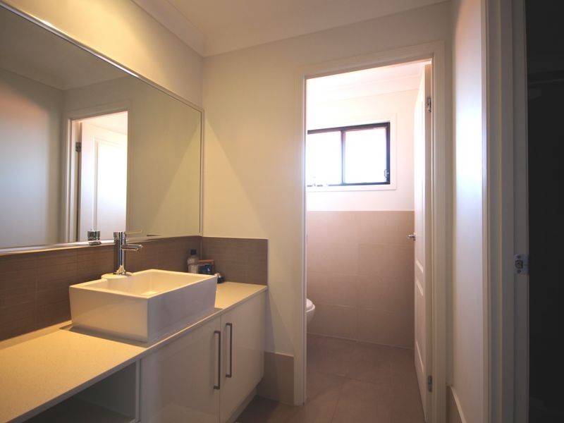 5 Highvale Street, Eight Mile Plains QLD 4113