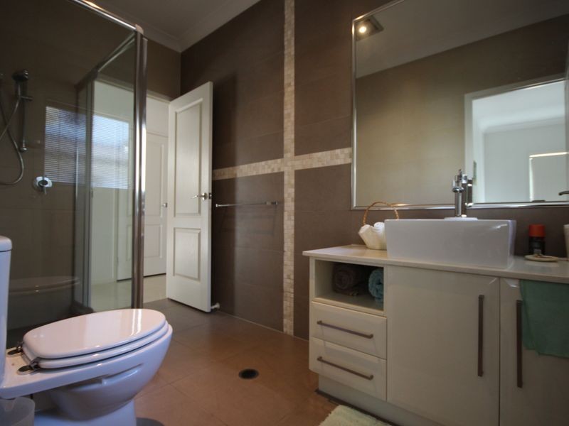 5 Highvale Street, Eight Mile Plains QLD 4113