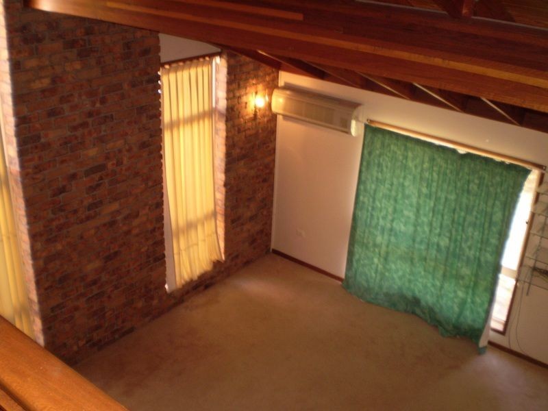 17 Cressbrook Street, Eight Mile Plains QLD 4113