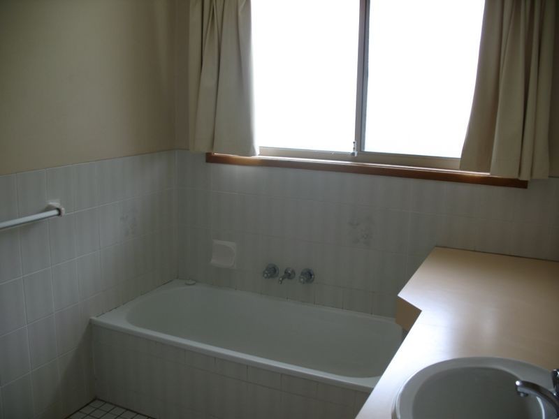 17 Cressbrook Street, Eight Mile Plains QLD 4113