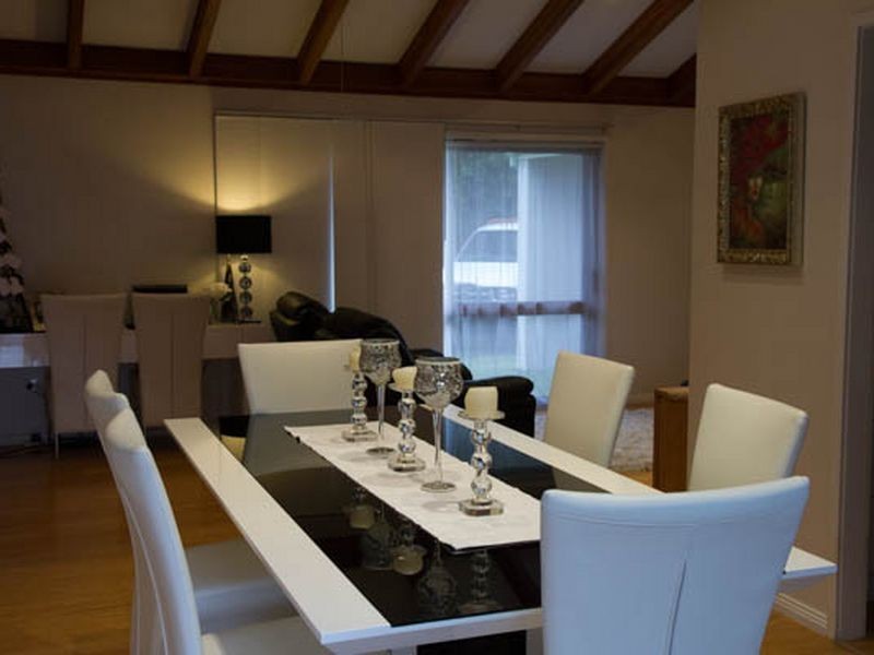 18 Manzill Street, Sunnybank Hills QLD 4109