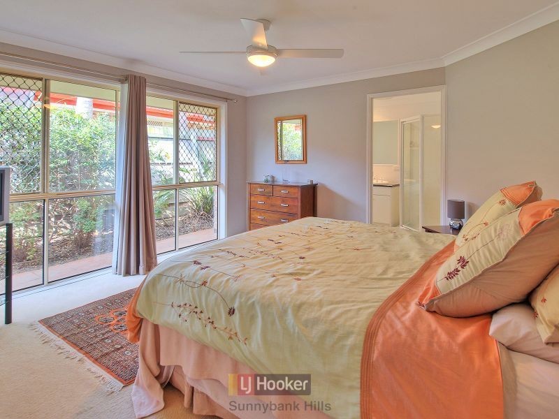 22 Golden Avenue, Calamvale QLD 4116