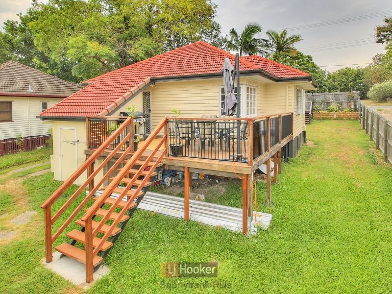 1098 Boundary Road, Coopers Plains QLD 4108