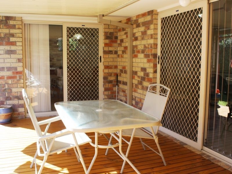 8 Curtis Place, Calamvale QLD 4116