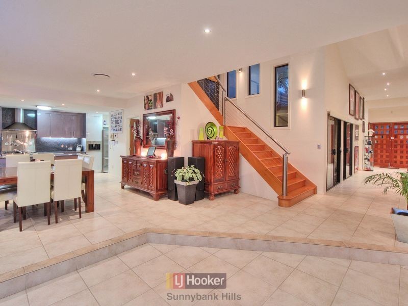 74 Lamona Circuit, Sunnybank Hills QLD 4109