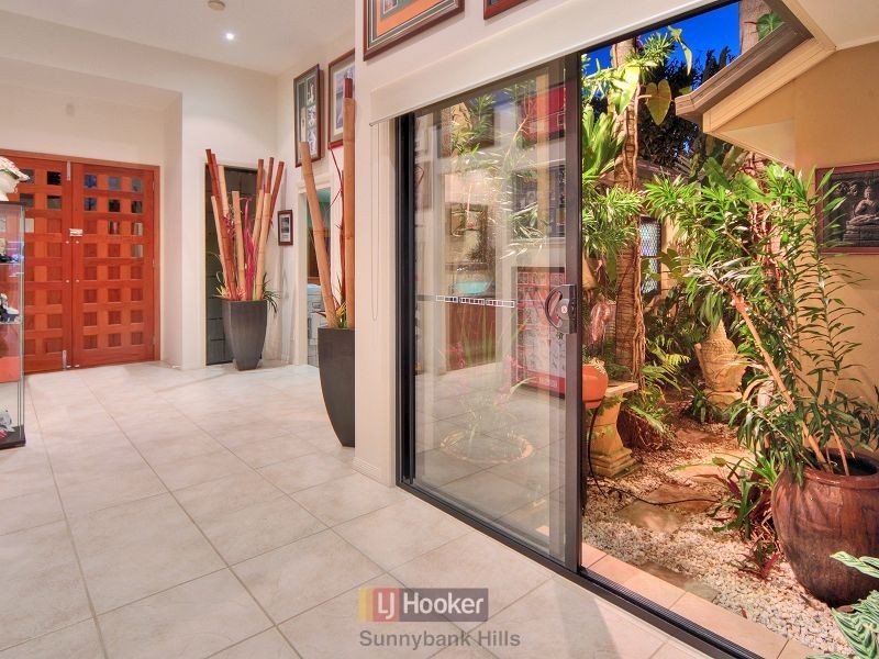 74 Lamona Circuit, Sunnybank Hills QLD 4109