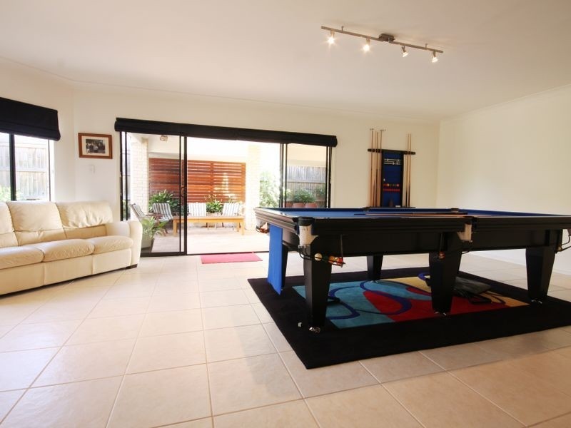 51 Cocoparra Cr, Parkinson QLD 4115