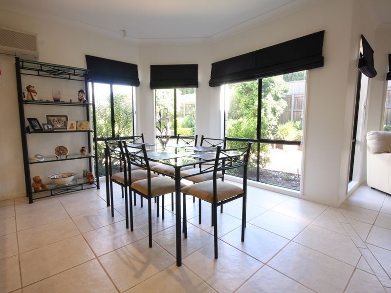 51 Cocoparra Cr, Parkinson QLD 4115