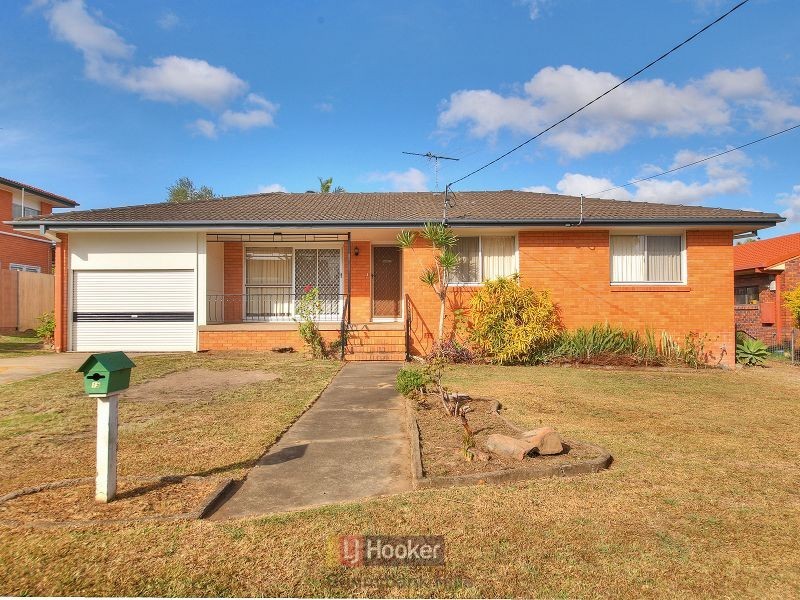 15 Veivers Street, Macgregor QLD 4109