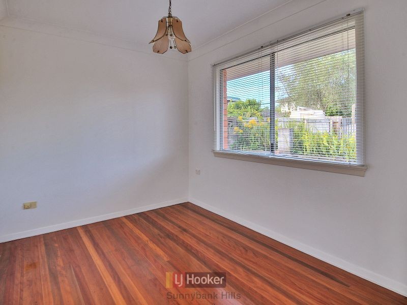 15 Veivers Street, Macgregor QLD 4109