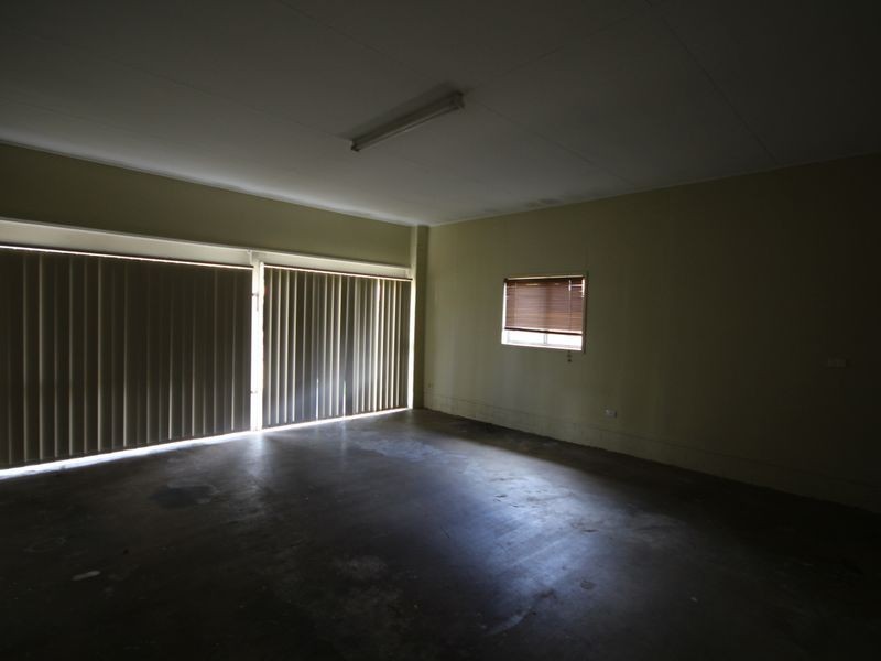 9 Cornell Street, Robertson QLD 4109