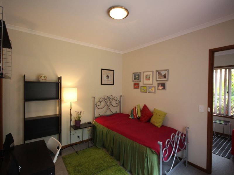 74 Casuarina Crescent, Calamvale QLD 4116