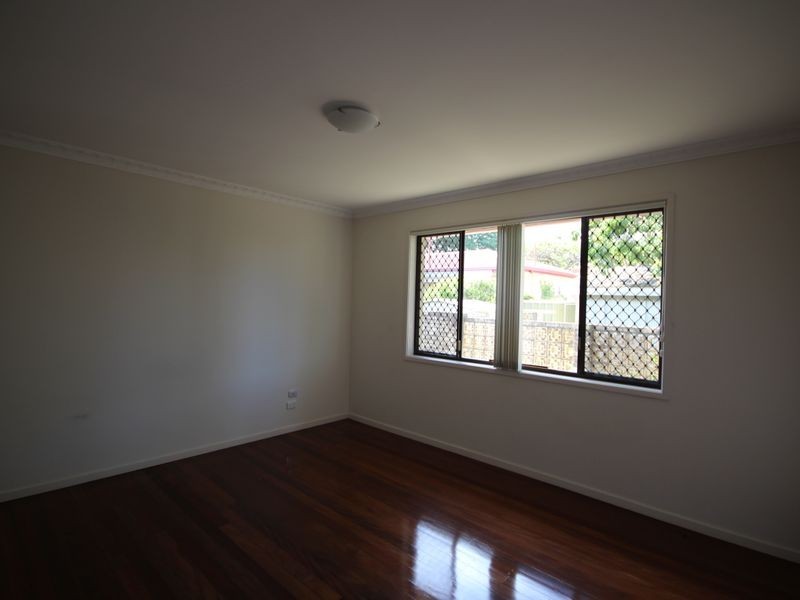 7 Stanford Street, Robertson QLD 4109