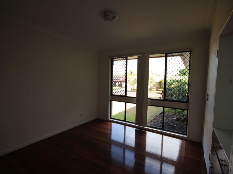 7 Stanford Street, Robertson QLD 4109