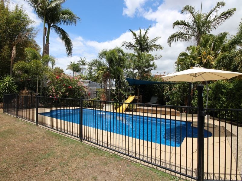 9 Tristania Drive, Calamvale QLD 4116