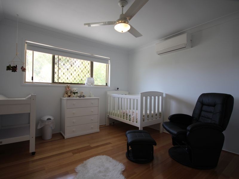 9 Tristania Drive, Calamvale QLD 4116