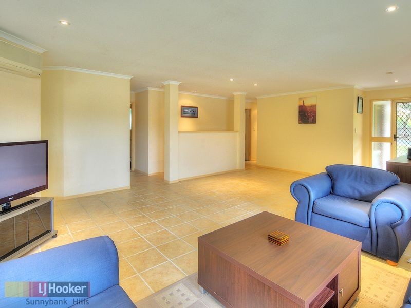 5 Wealth Street, Runcorn QLD 4113