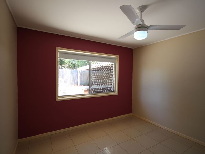 11 Moonarie Street, Sunnybank Hills QLD 4109