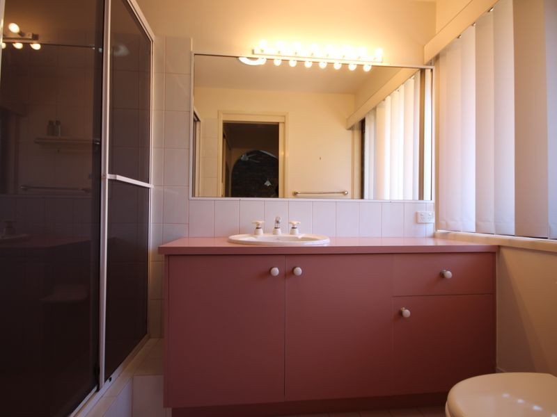 50 Alphitonia Crescent, Sunnybank Hills QLD 4109