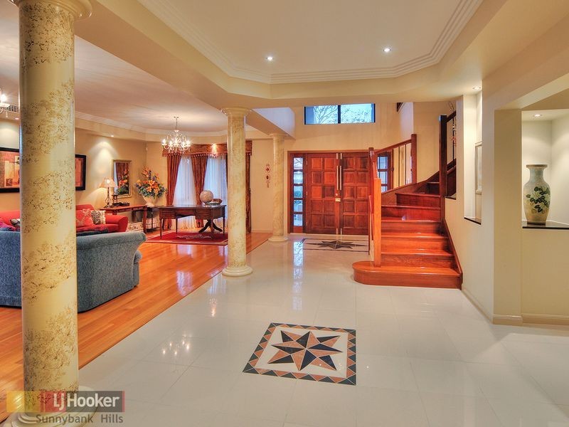 67 Dandelion Street, Eight Mile Plains QLD 4113