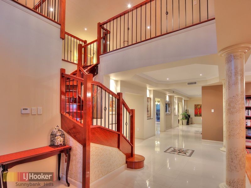 67 Dandelion Street, Eight Mile Plains QLD 4113