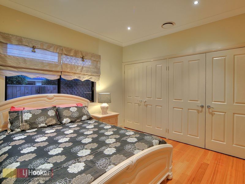 67 Dandelion Street, Eight Mile Plains QLD 4113