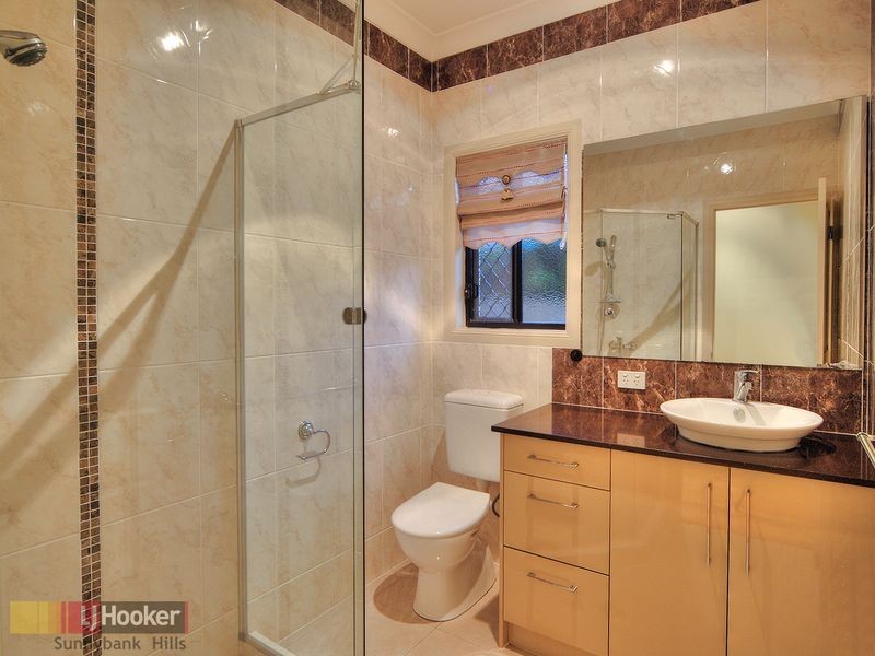 67 Dandelion Street, Eight Mile Plains QLD 4113