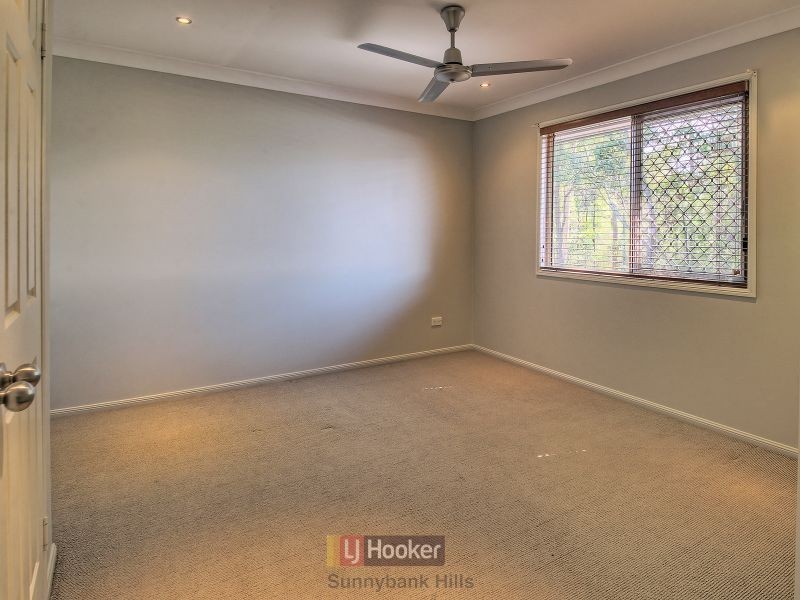 26 Michigan Crescent, Parkinson QLD 4115