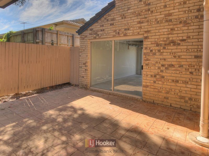 26 Michigan Crescent, Parkinson QLD 4115