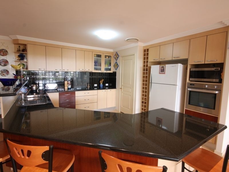 58 Morialta Pl, Parkinson QLD 4115