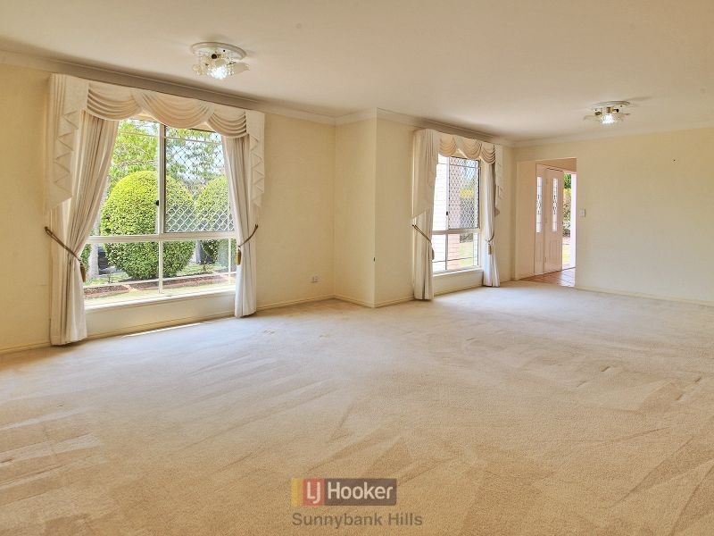 38 Azalea Crescent, Calamvale QLD 4116