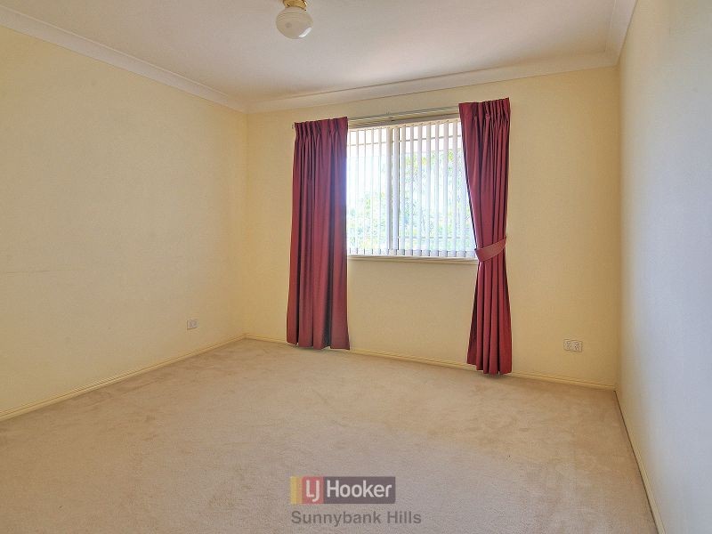 38 Azalea Crescent, Calamvale QLD 4116