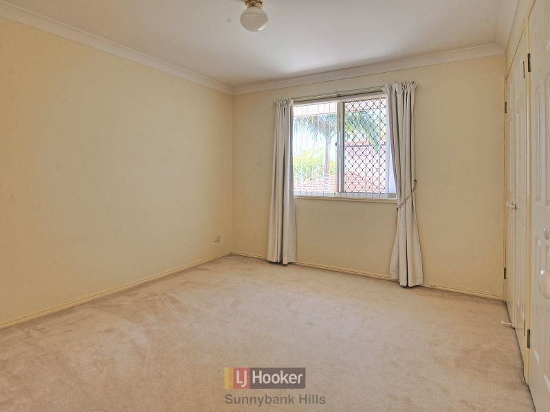 38 Azalea Crescent, Calamvale QLD 4116