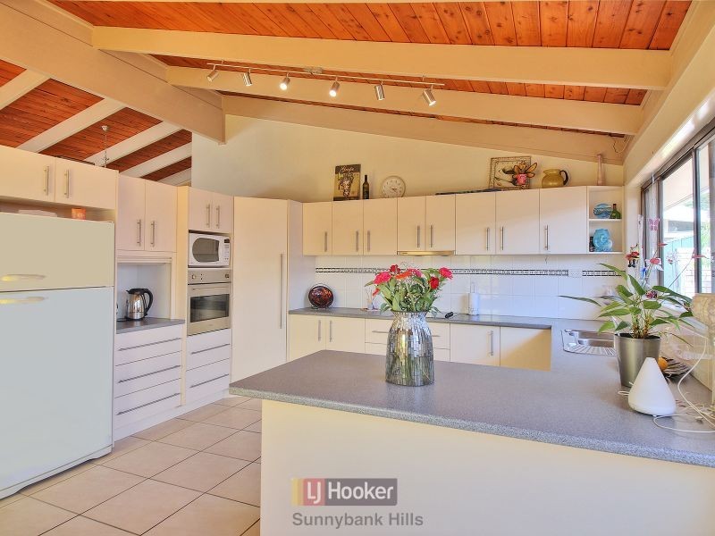 211 Gaskell Street, Eight Mile Plains QLD 4113