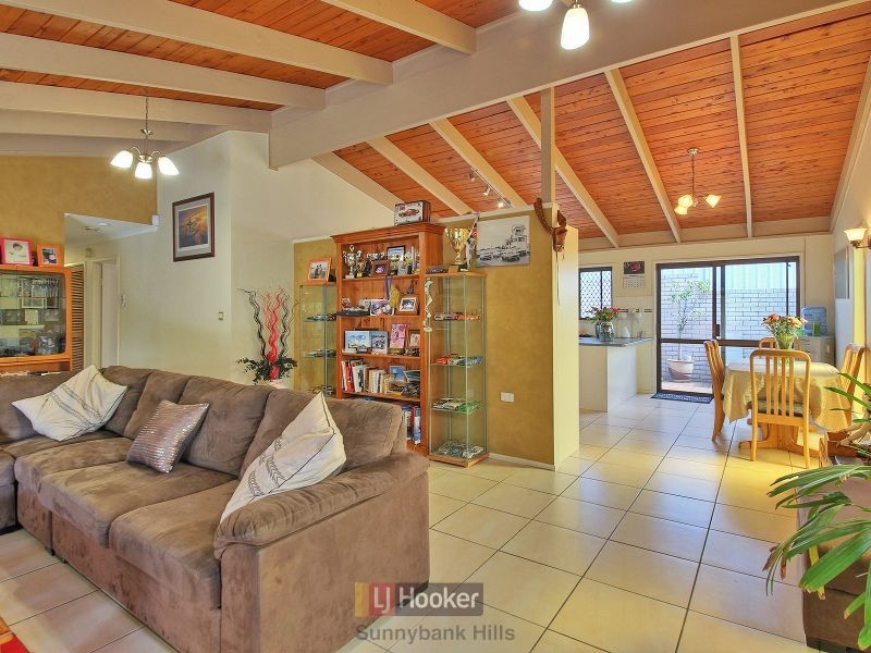 211 Gaskell Street, Eight Mile Plains QLD 4113