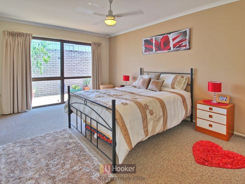 211 Gaskell Street, Eight Mile Plains QLD 4113