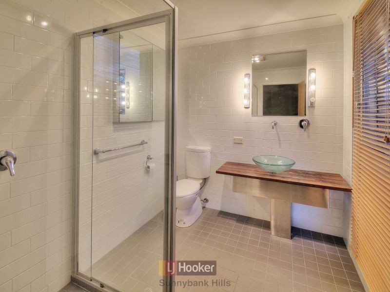 80 White Cedar Circuit, Stretton QLD 4116