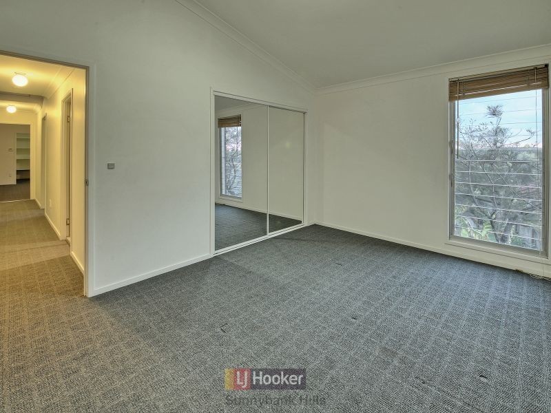 80 White Cedar Circuit, Stretton QLD 4116