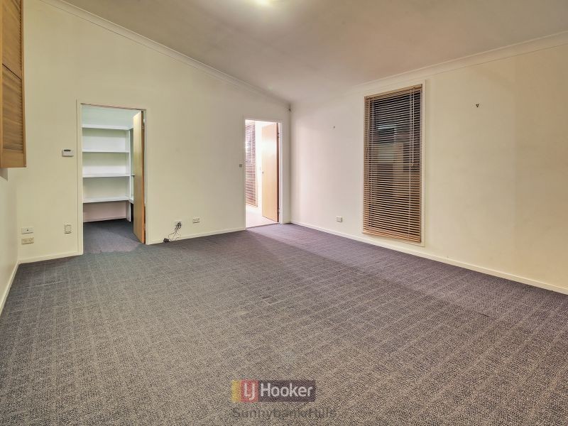 80 White Cedar Circuit, Stretton QLD 4116
