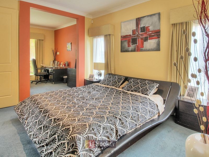 56 Wallum Drive, Parkinson QLD 4115