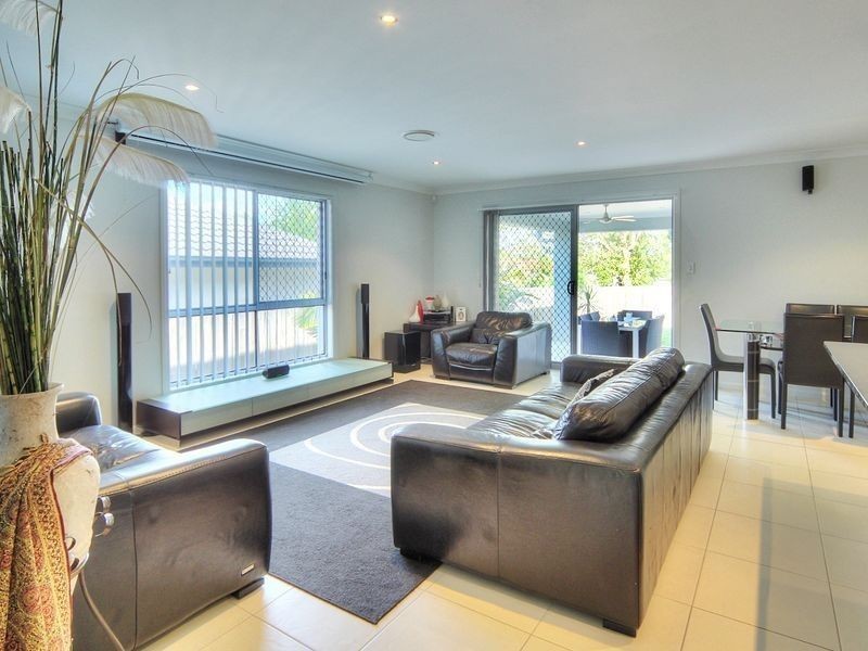 81 Injune Circuit, Calamvale QLD 4116