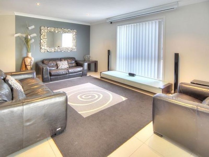 81 Injune Circuit, Calamvale QLD 4116