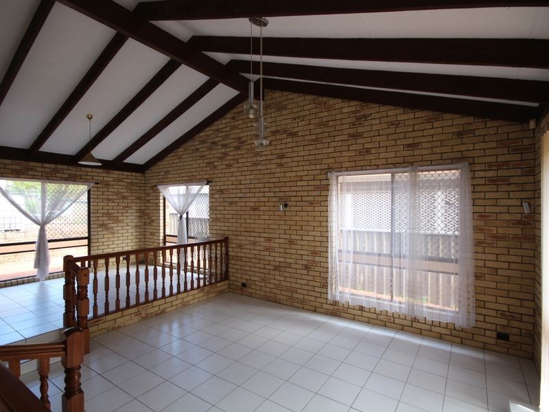 27 Woff Street, Sunnybank QLD 4109