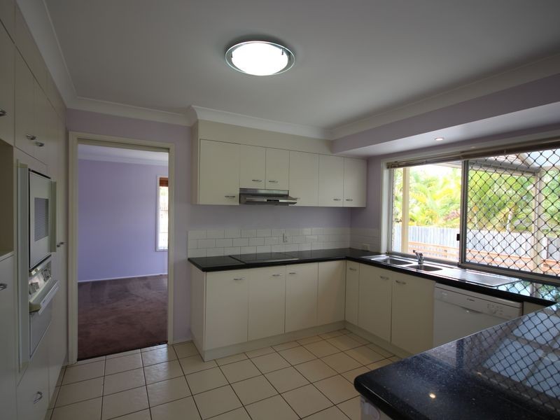 18 Buckinghamia Place, Stretton QLD 4116