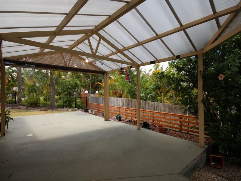18 Buckinghamia Place, Stretton QLD 4116