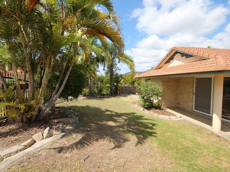 18 Buckinghamia Place, Stretton QLD 4116