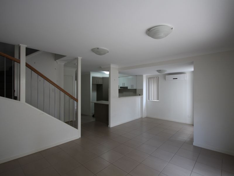 14/8 Charnwood St, Sunnybank Hills QLD 4109