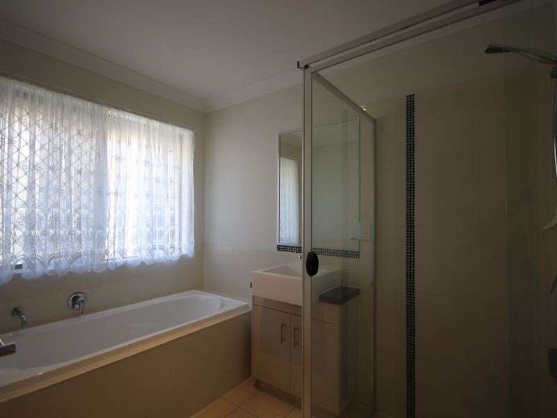 42 Gomana Street, Slacks Creek QLD 4127
