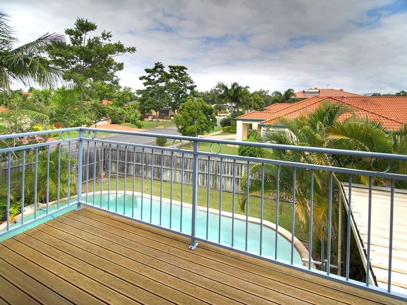 2 Albert Place, Parkinson QLD 4115