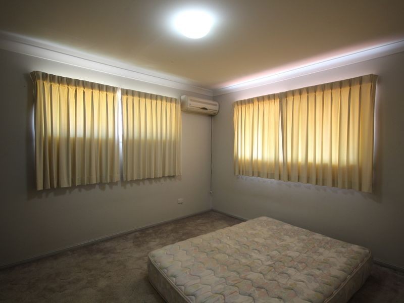2 Pierce Court, Stretton QLD 4116